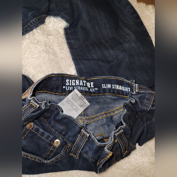 Signature Levi's Slim Straight Adjustable Waist Jeans - Picture 5 of 11